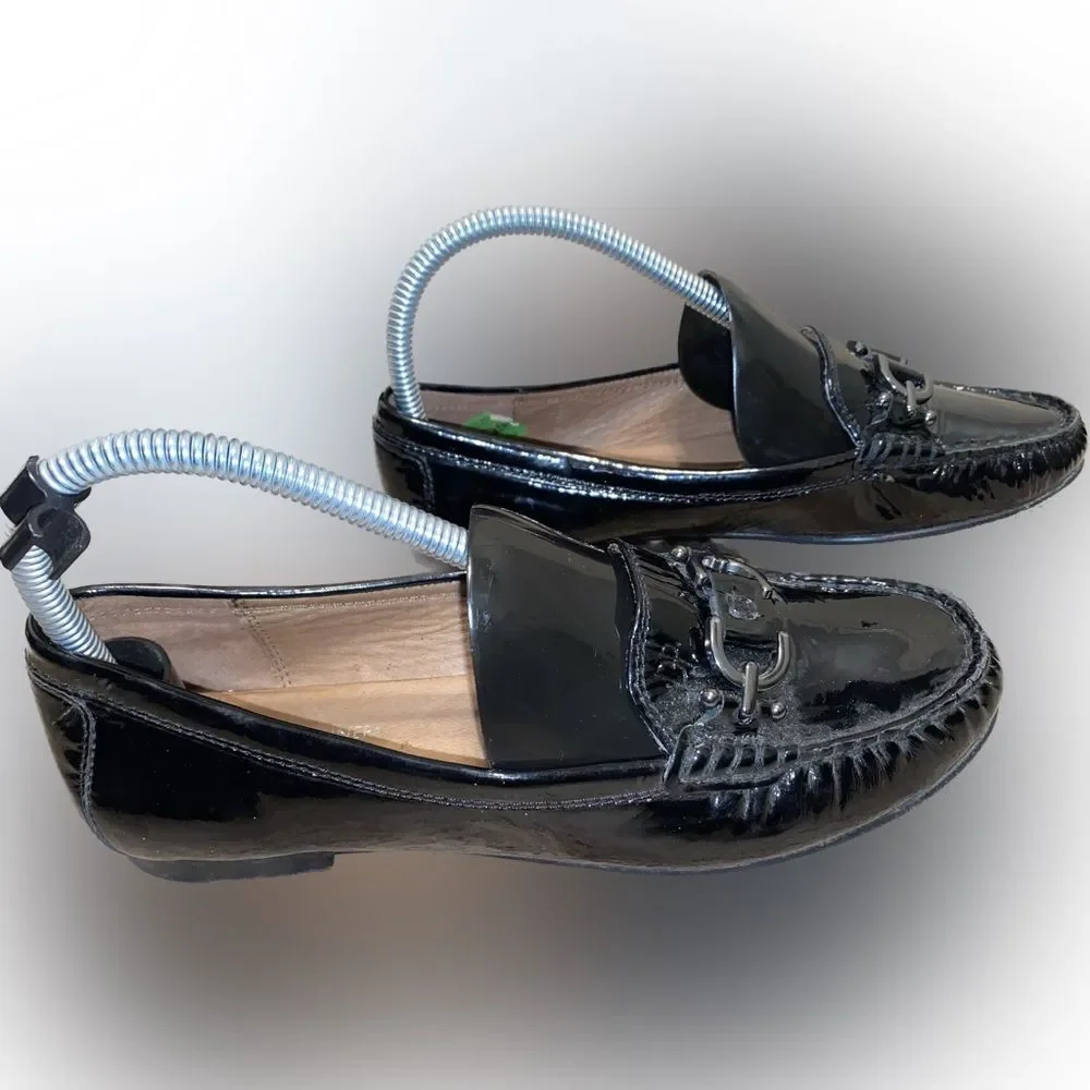 Donald J. Pliner Women’s Size 7.5 Black Leather Buckle Loafers
